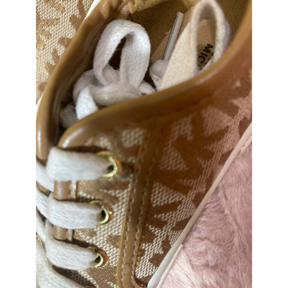 Michael Kors Ilsa Tan Children Shoes - Picture 4 of 6
